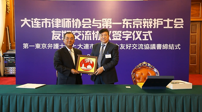 3互换礼物_副本