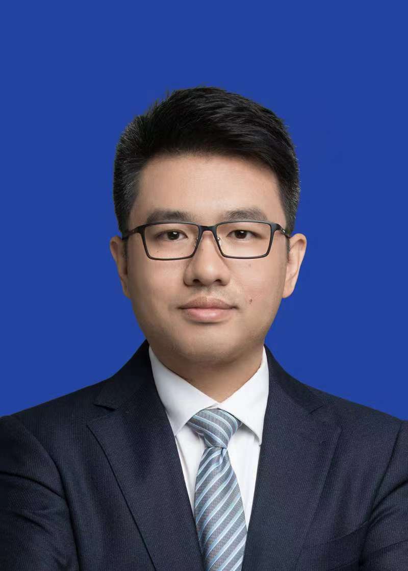 金洪智-蓝底证明照